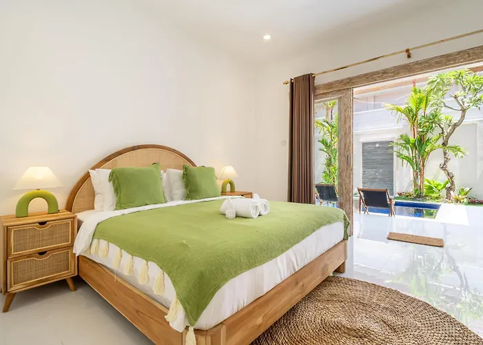 Semera - Secluded Pool With Spacious Patio *