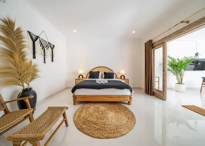 Villa Semera - Secluded Pool With Spacious Patio Kerobokan (Bali)