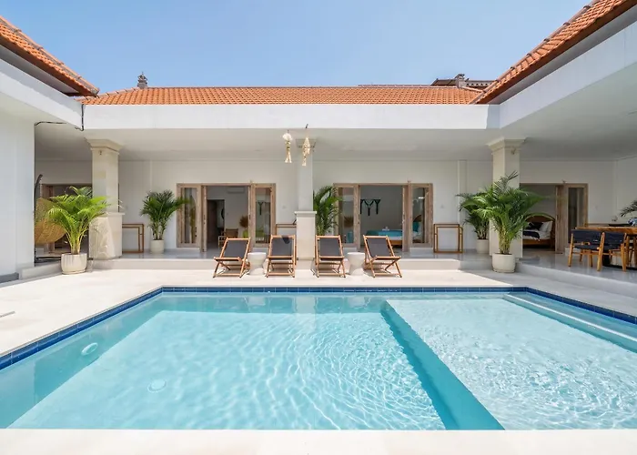 Semera - Secluded Pool With Spacious Patio
